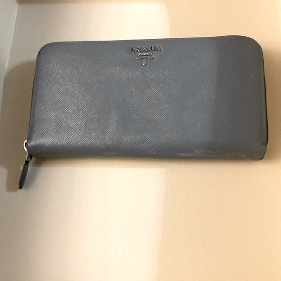 Prada Gray Long Wallet - comes with COA card - Picture 2 of 11